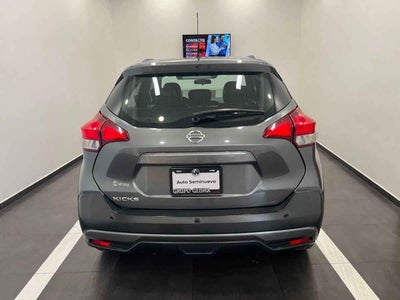 2017 Nissan Kicks 5p Exclusive L4/1.6 Aut