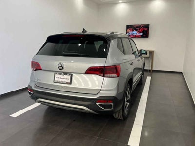 2024 Volkswagen Taos 5p Highline L4/1.4/T Aut