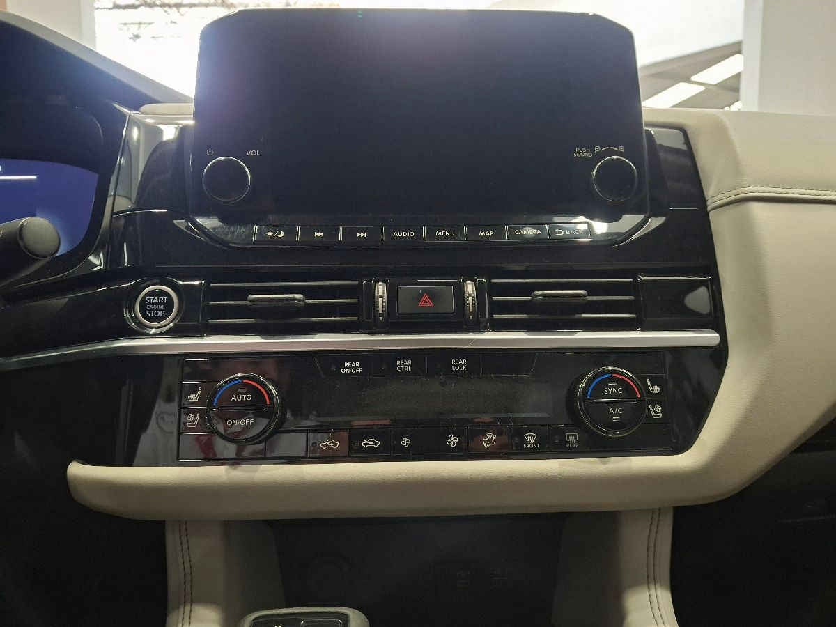 2023 Nissan Pathfinder 5p Platinum V6/3.5 Aut