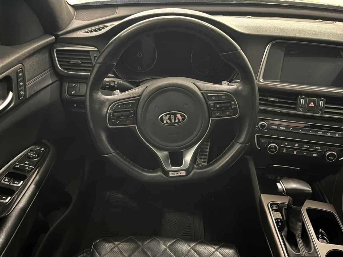 2018 Kia Optima 4p SXL  2.0T TA Piel QCP GPS Harman Kardon RA-18"