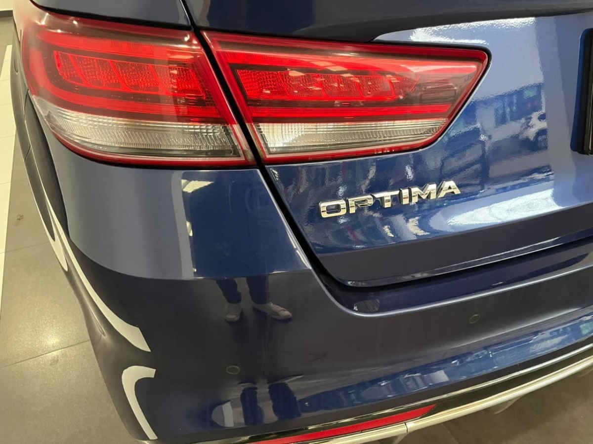2018 Kia Optima 4p SXL  2.0T TA Piel QCP GPS Harman Kardon RA-18"