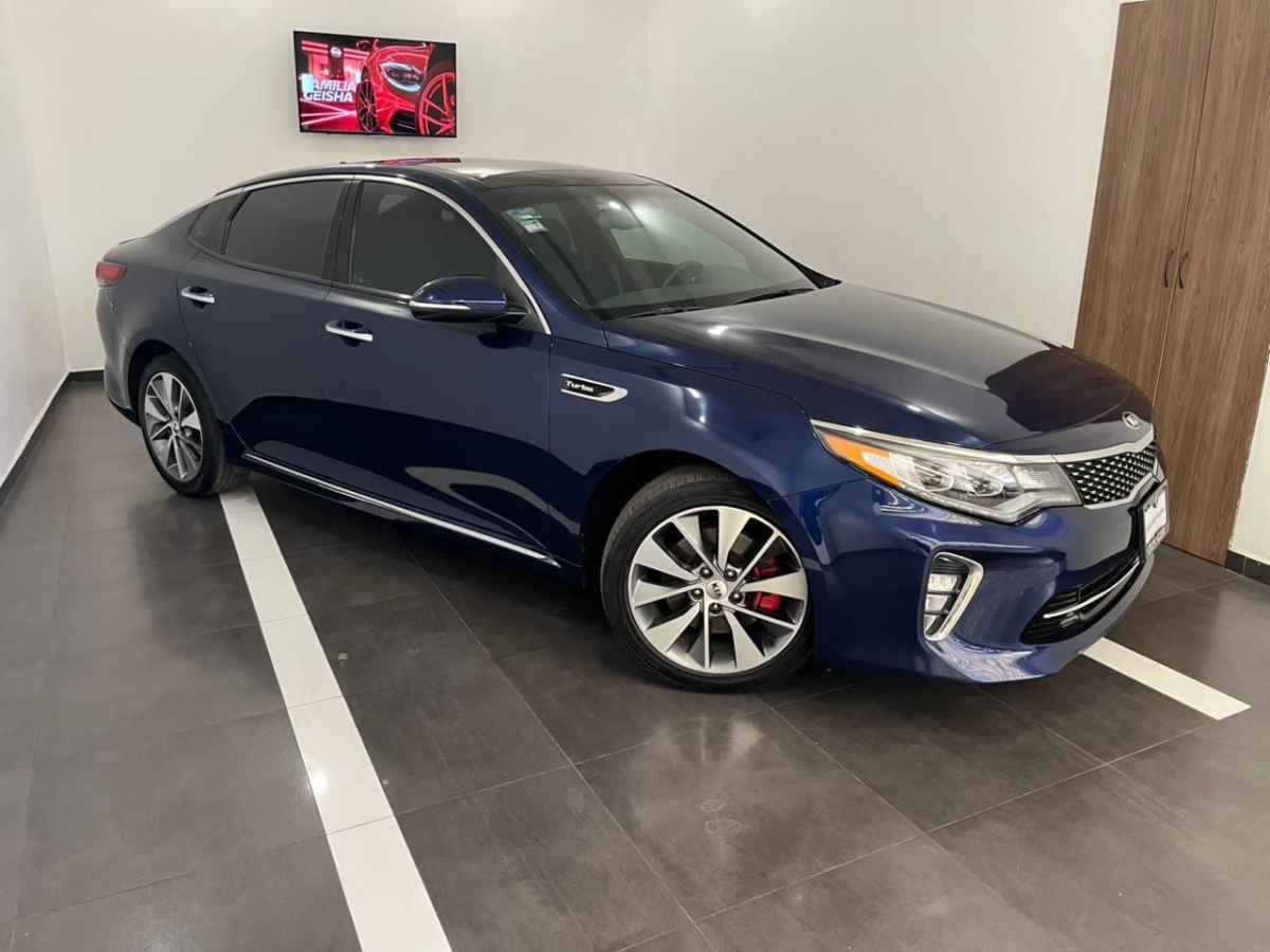 2018 Kia Optima 4p SXL  2.0T TA Piel QCP GPS Harman Kardon RA-18"