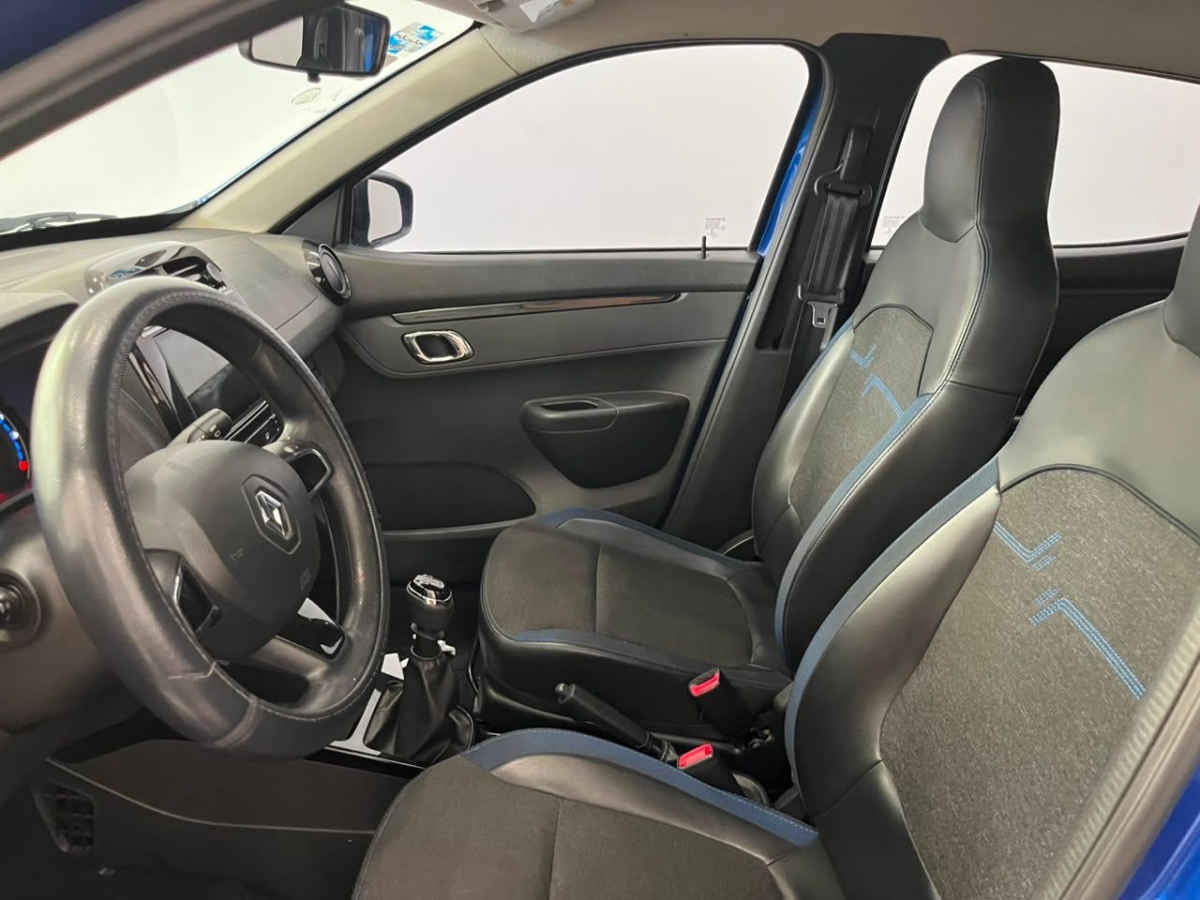 2023 Renault Kwid 5p Iconic L3/1.0 Man