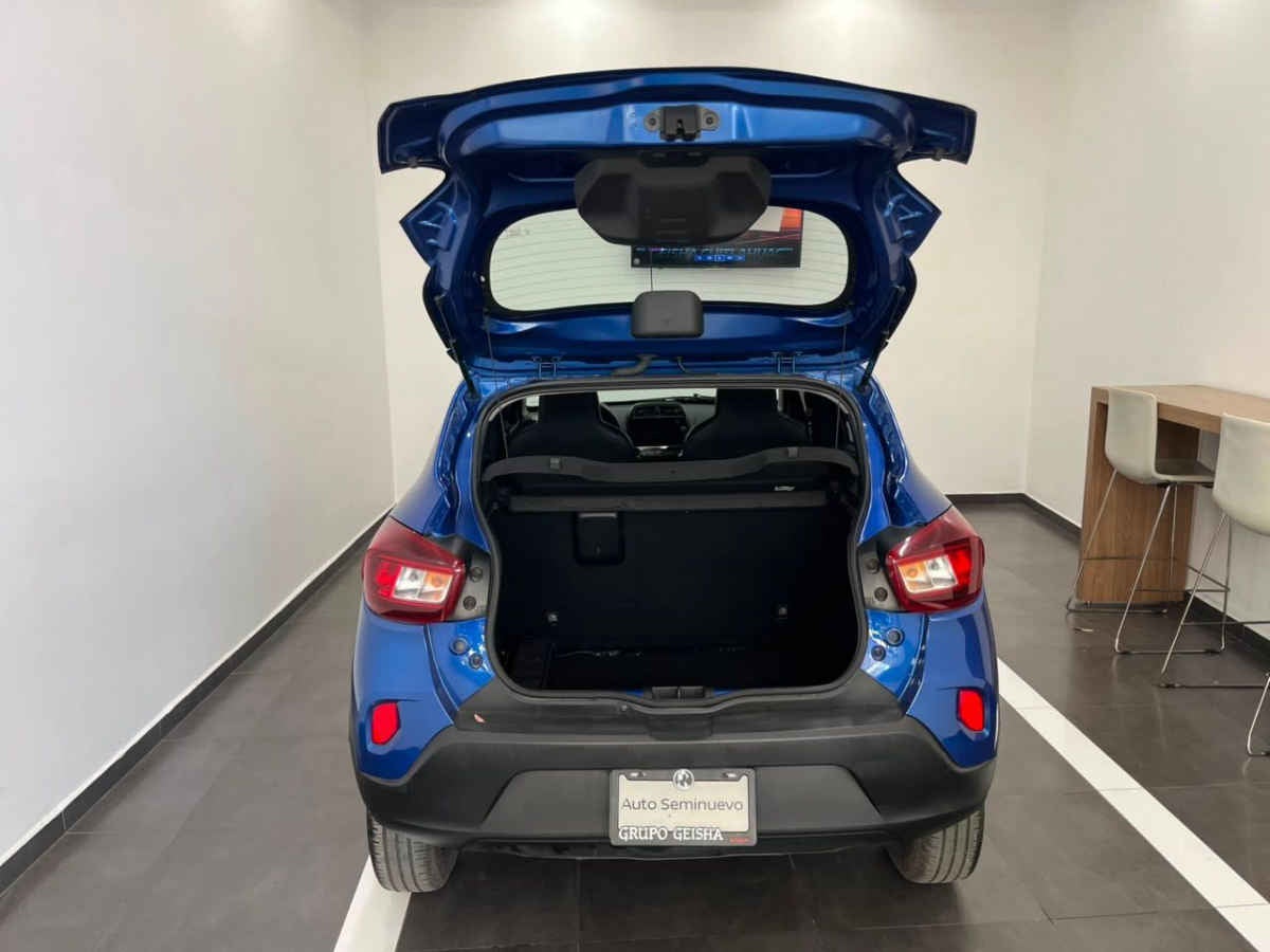 2023 Renault Kwid 5p Iconic L3/1.0 Man