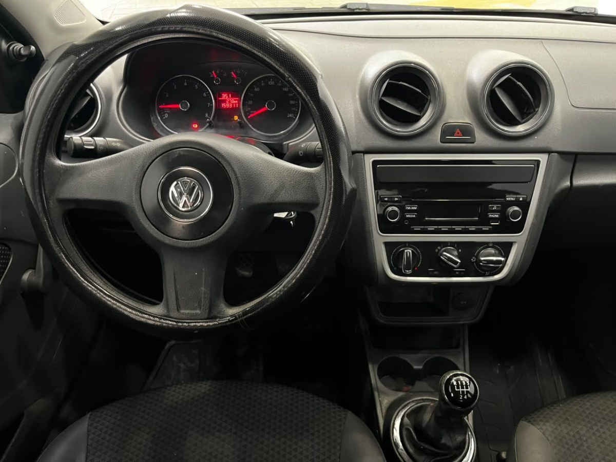 2016 Volkswagen Gol 5p CL L4/1.6 Man