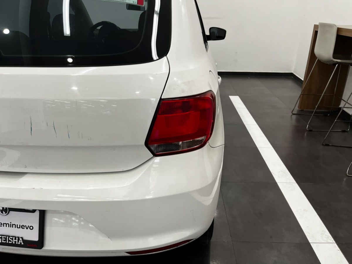 2016 Volkswagen Gol 5p CL L4/1.6 Man