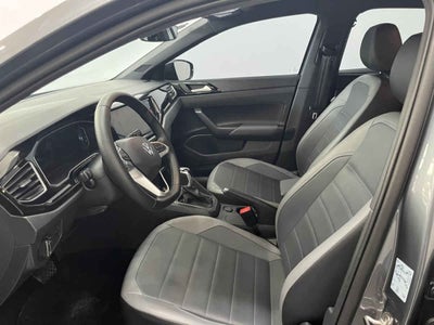 2023 Volkswagen Nivus 5p Highline L3/1.0/T Aut