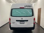 2022 Nissan Urvan 4p Amplia L4/2.5 Man A/A P/Seg