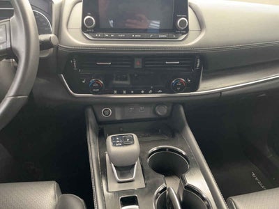 2023 Nissan X-Trail 5p Advance 2 Row L4/2.5 Aut