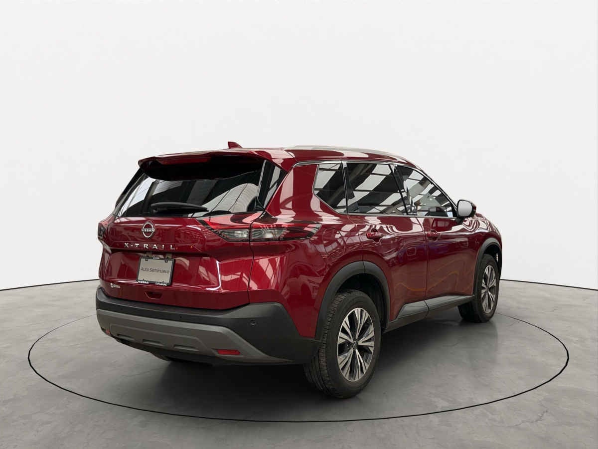 2023 Nissan X-Trail 5p Advance 2 Row L4/2.5 Aut