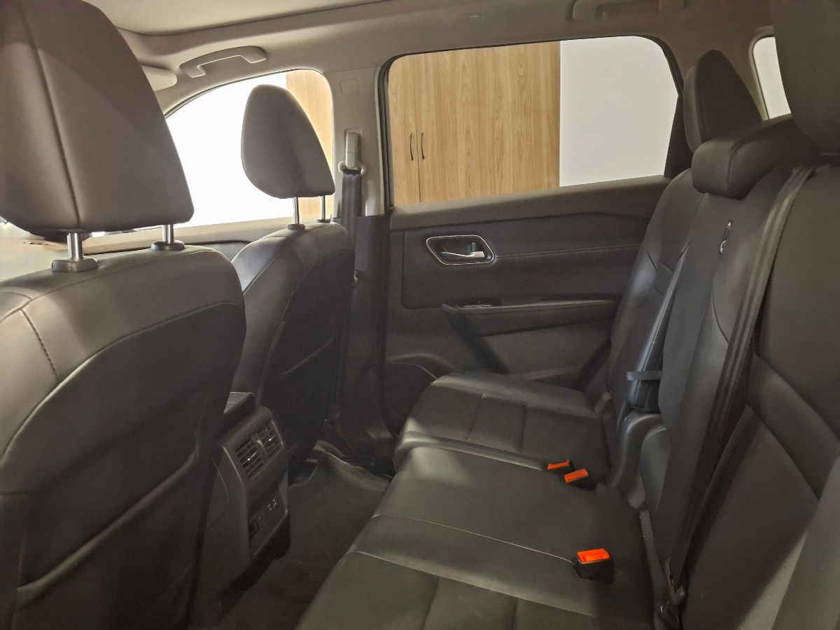 2024 Nissan X-Trail 5p Platinum 3 Row L4/2.5 Aut