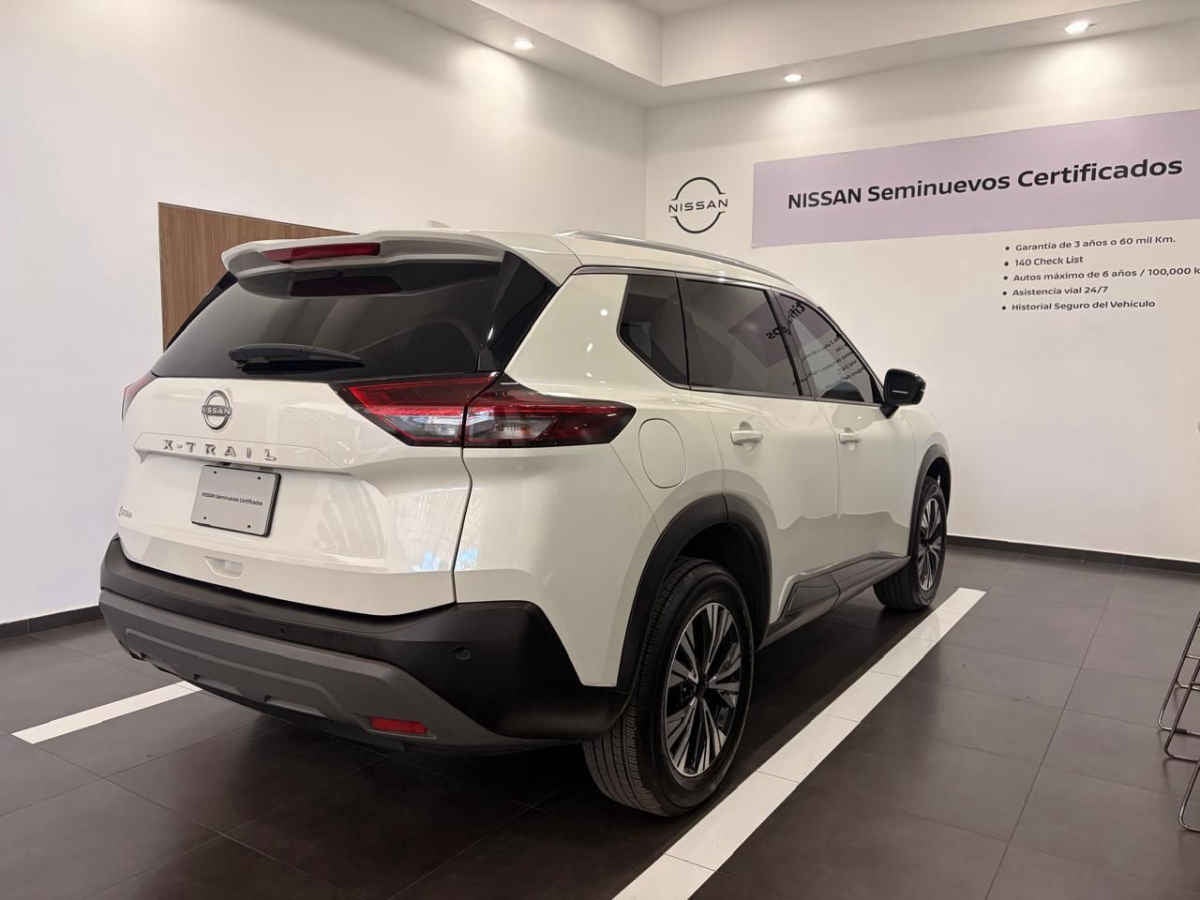 2024 Nissan X-Trail 5p Exclusive 2 Row L4/2.5 Aut