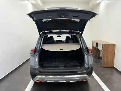 2025 Nissan X-Trail 5p Platinum Plus 2 Row L4/2.5 Aut