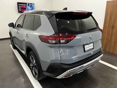 2025 Nissan X-Trail 5p Platinum Plus 2 Row L4/2.5 Aut