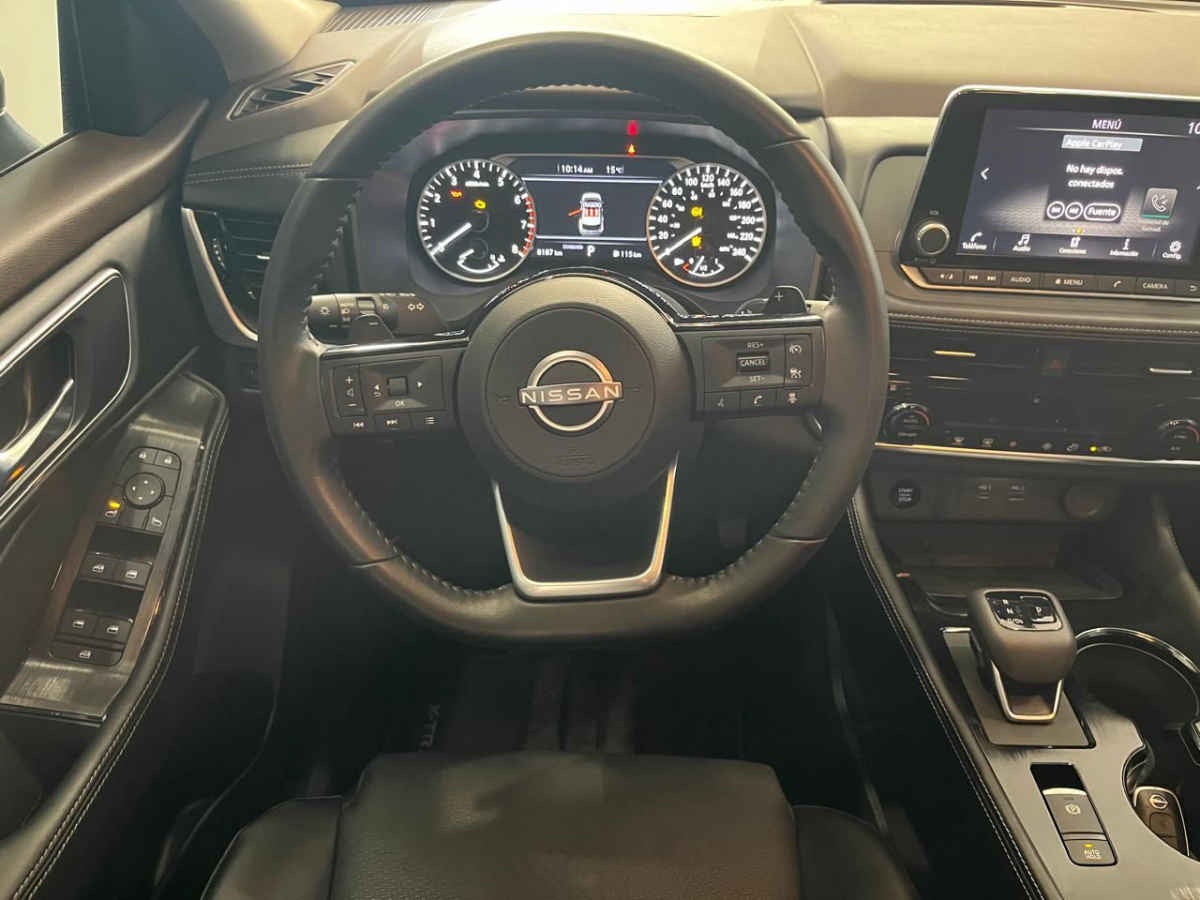 2025 Nissan X-Trail 5p Exclusive 2 Row L4/2.5 Aut