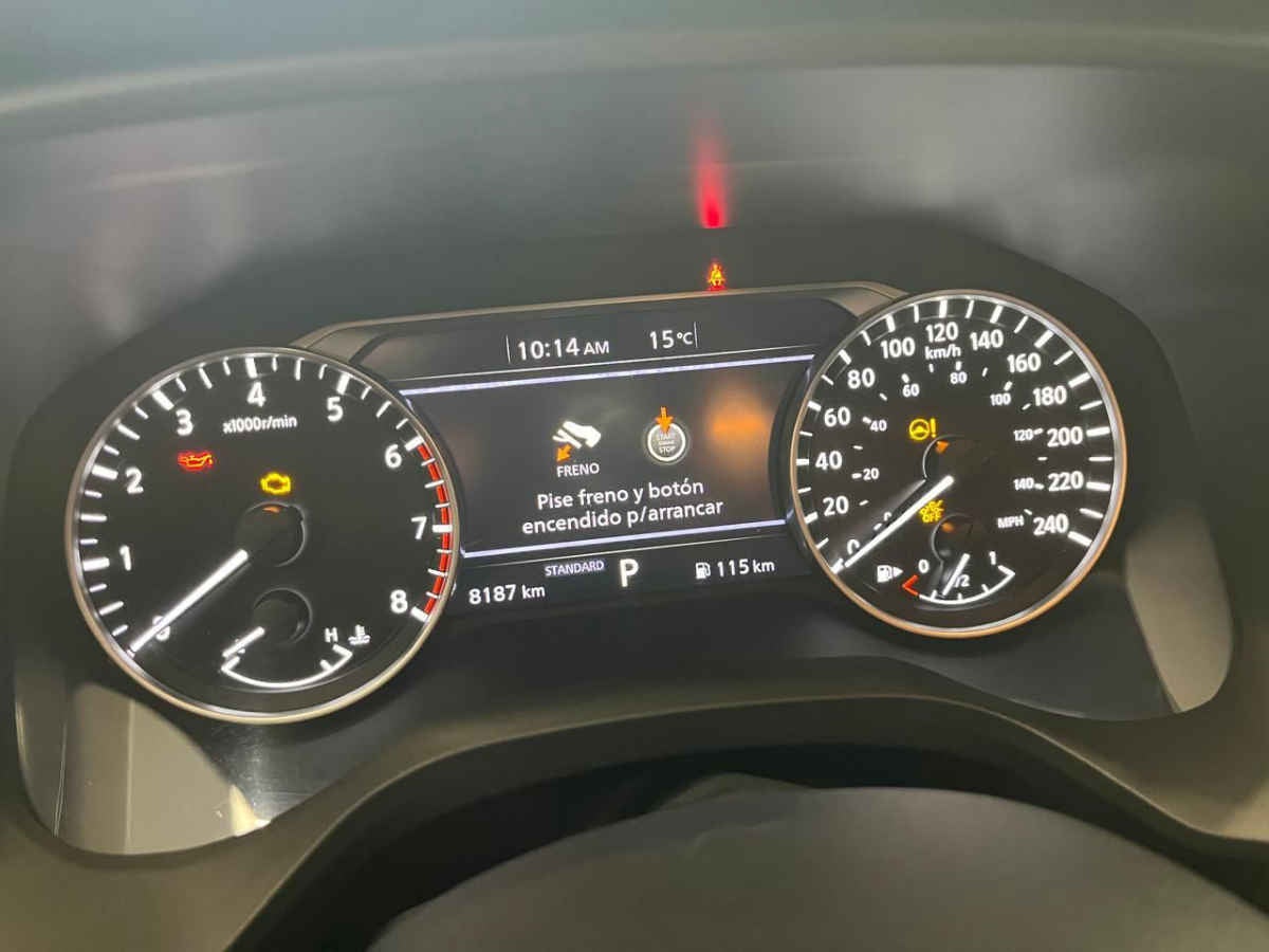 2025 Nissan X-Trail 5p Exclusive 2 Row L4/2.5 Aut