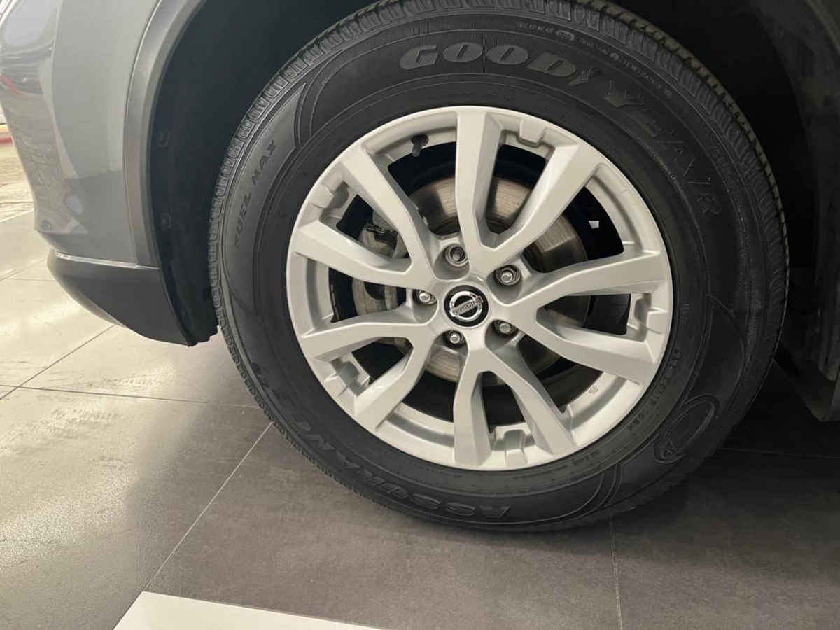 2018 Nissan X-Trail 5p Sense 2 L4/2.5 Aut