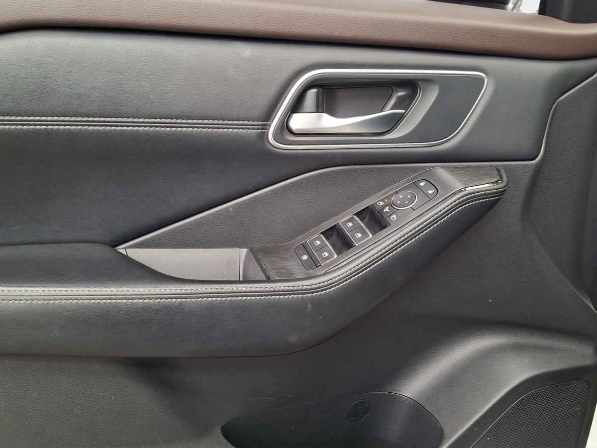 2024 Nissan X-Trail 5p Platinum e.Power HEV L3/1.5 Aut