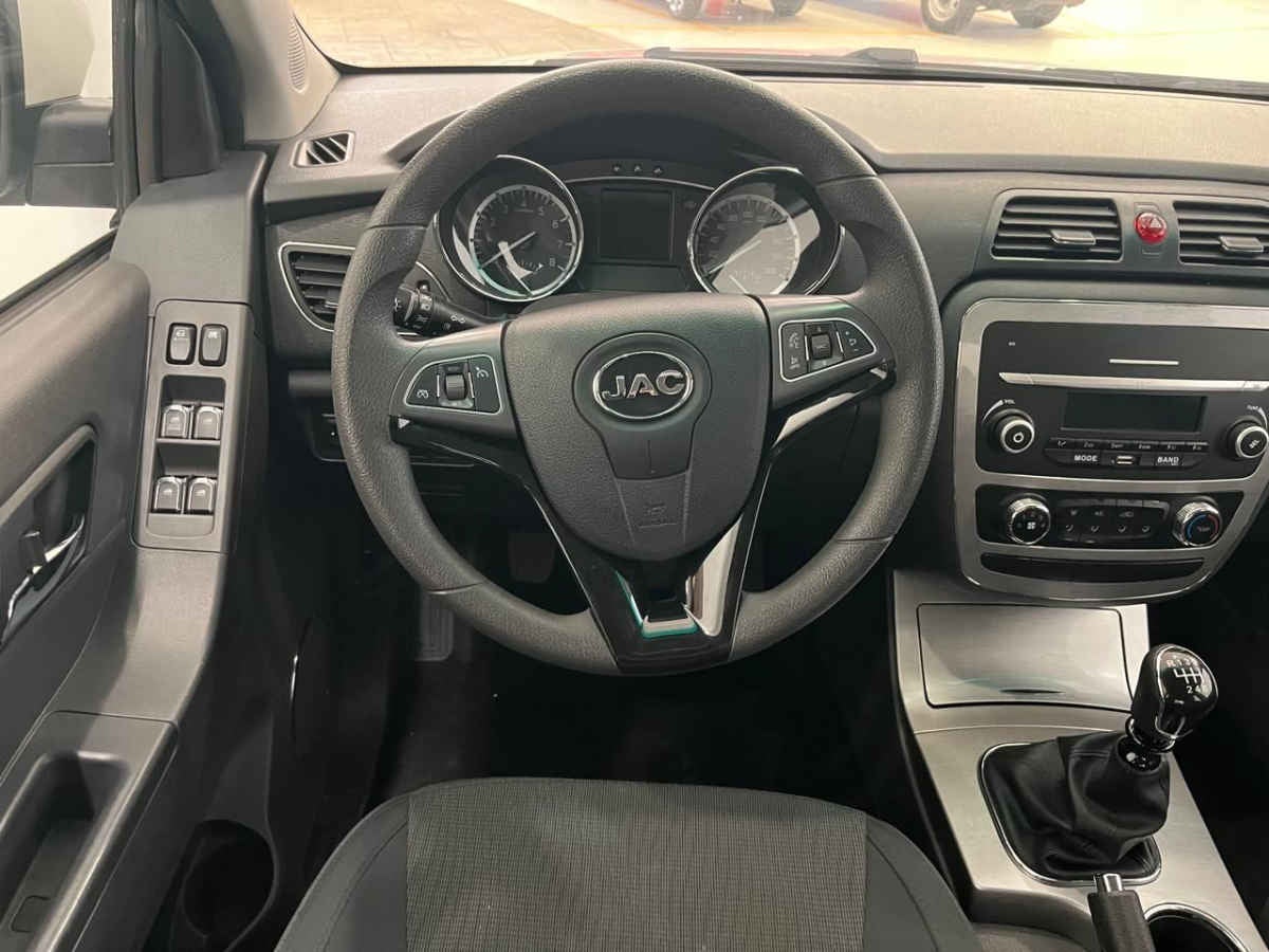 2024 JAC Frison 4p T6 Flex Doble Cabina L4 /2.0/ Man