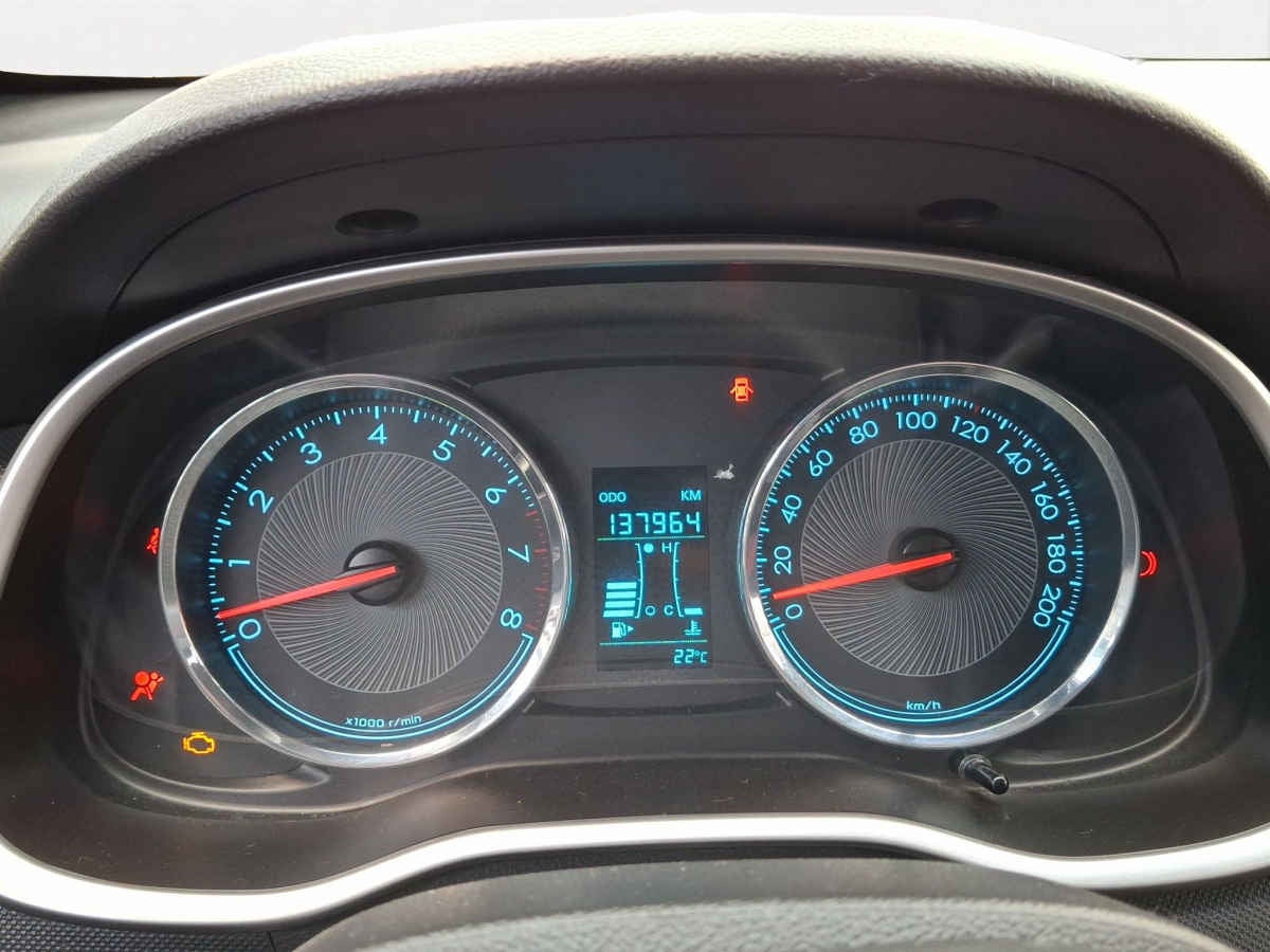 2020 Chevrolet Aveo 4p LT L4/1.5 Man (C)