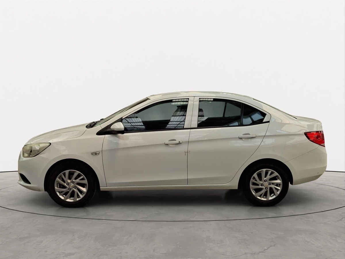 2020 Chevrolet Aveo 4p LT L4/1.5 Man (C)