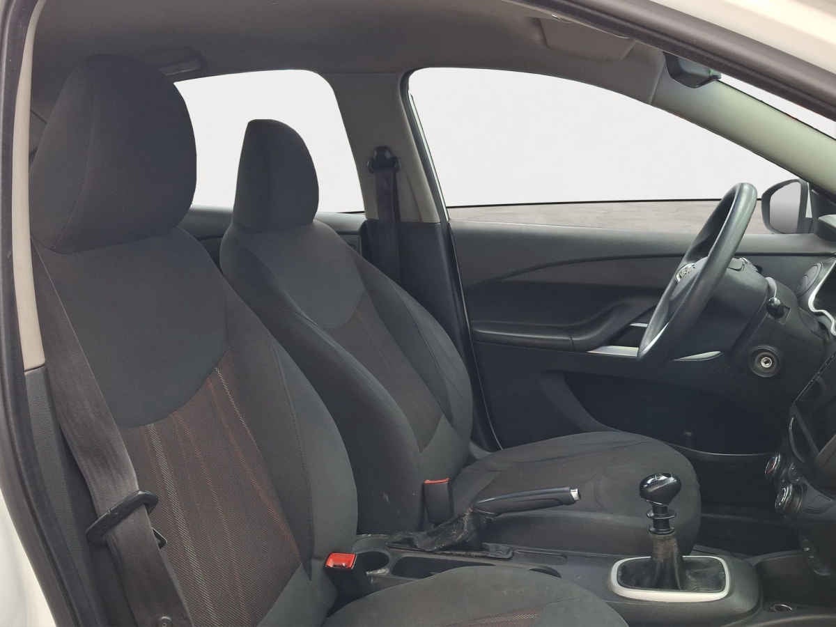 2020 Chevrolet Aveo 4p LT L4/1.5 Man (C)