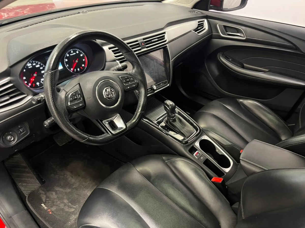 2023 MG MG5 4p Elegance L4/1.5 Aut