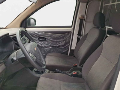 2024 Chevrolet Tornado 5p Van LS L4/1.5 Man