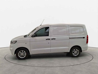 2024 Chevrolet Tornado 5p Van LS L4/1.5 Man