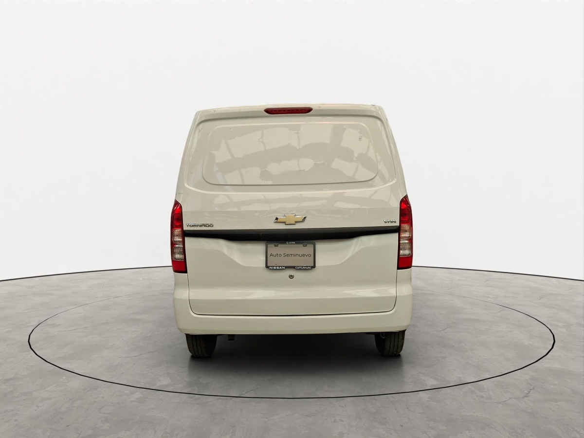 2024 Chevrolet Tornado 5p Van LS L4/1.5 Man