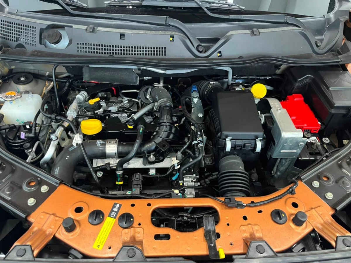 2025 Nissan Magnite 5p Exclusive L3/1.0/T Aut