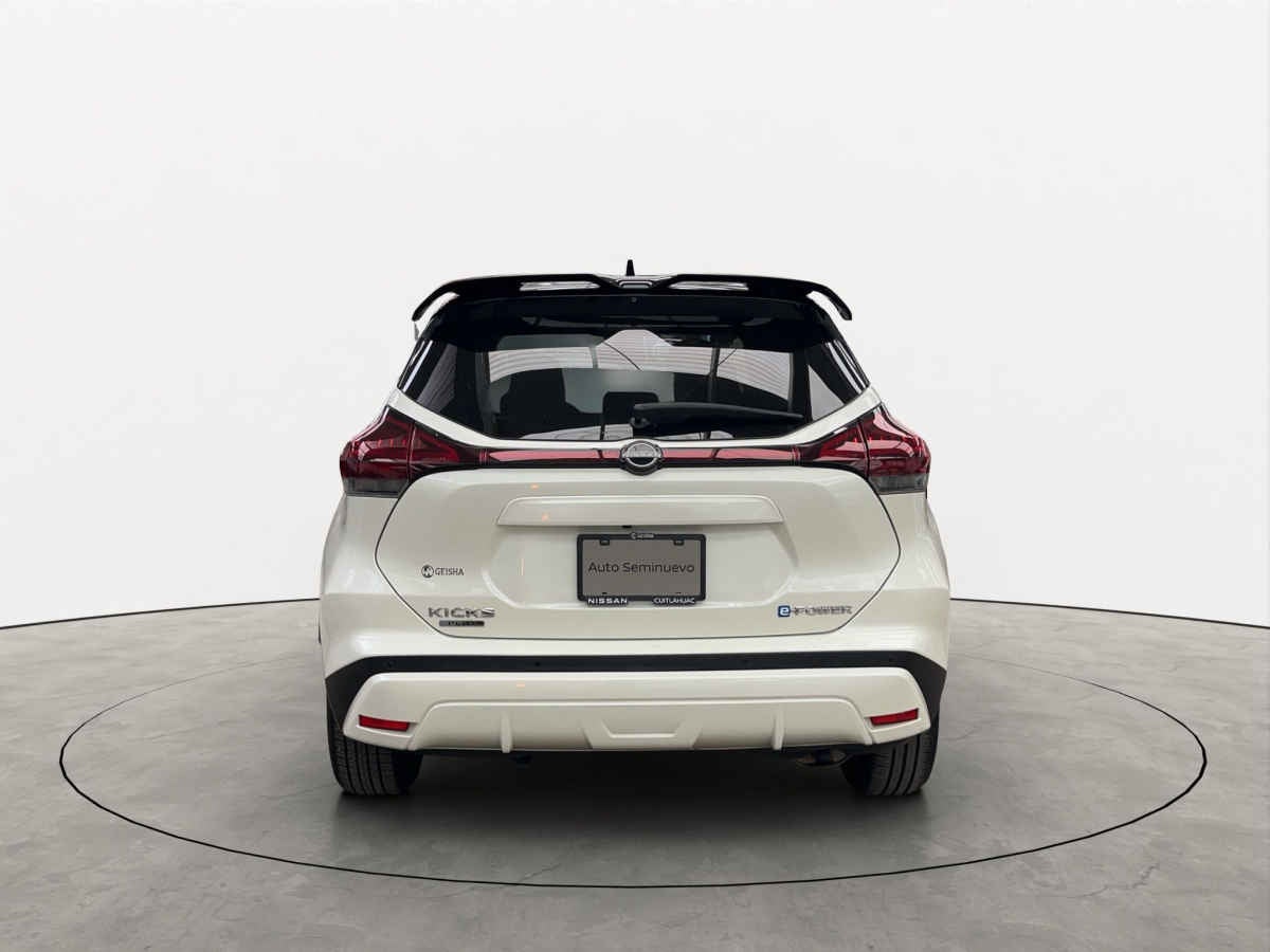 2024 Nissan Kicks 5p Platinum e-Power HEV L3/1.2 Aut
