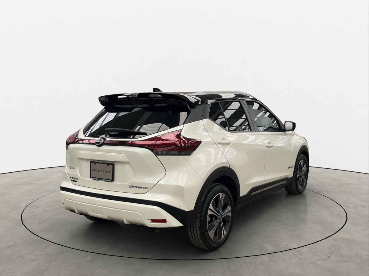 2024 Nissan Kicks 5p Platinum e-Power HEV L3/1.2 Aut