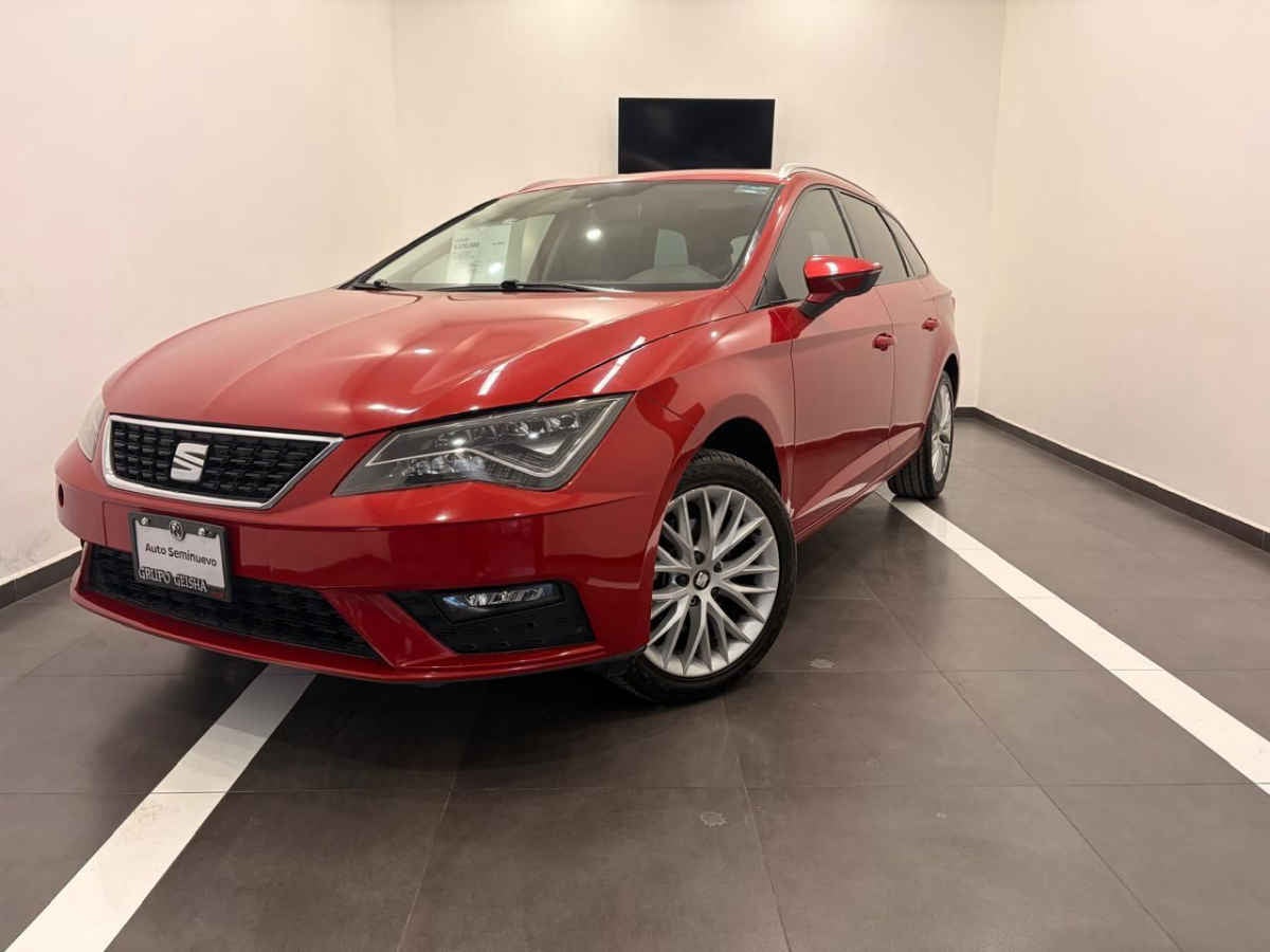 2019 Seat Leon 5p Style ST Full Lead L4/1.4/T Aut