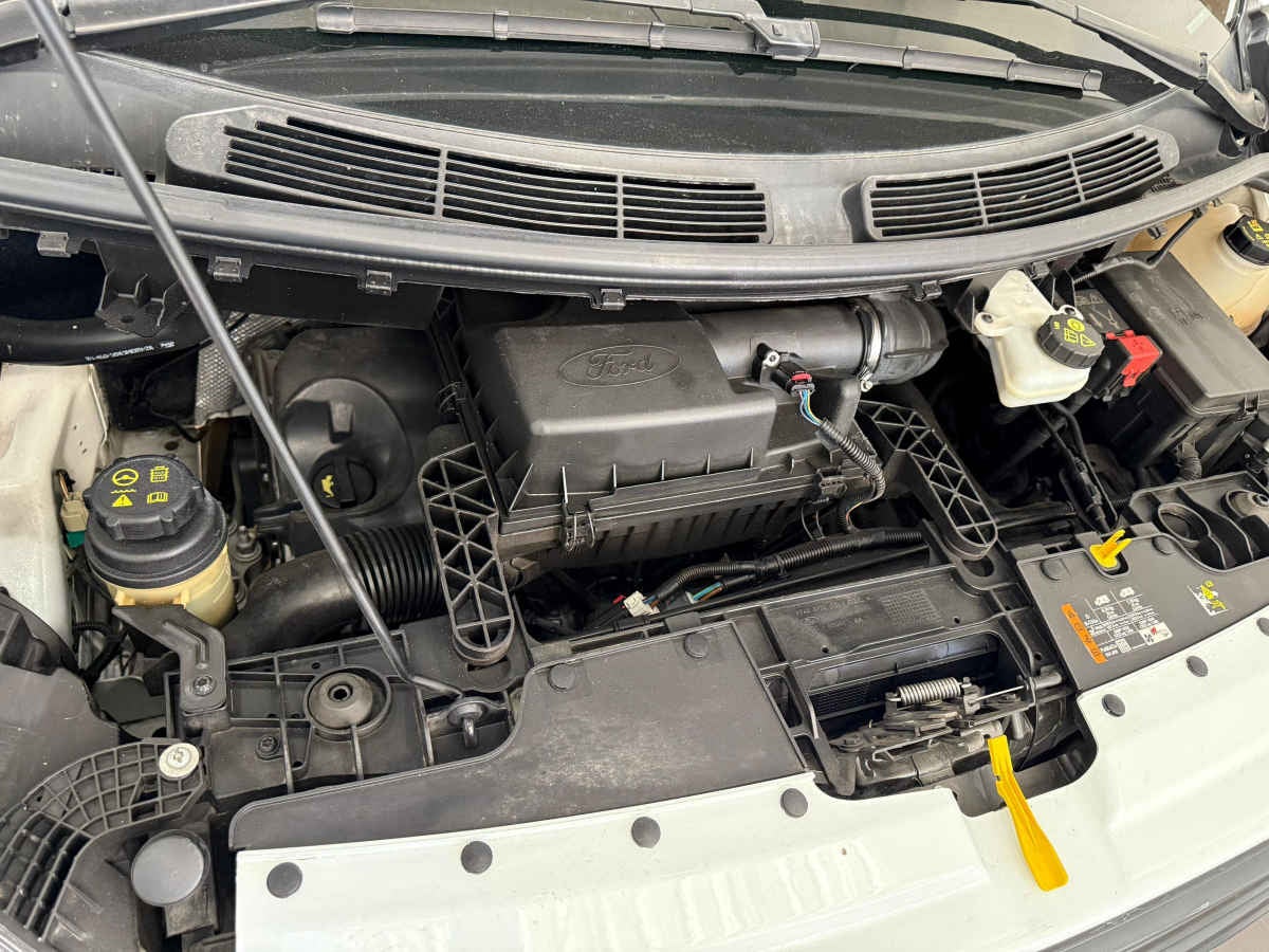 2021 Ford Transit 4p Custom Van Corta L4/2.2/T Diesel Man A/A