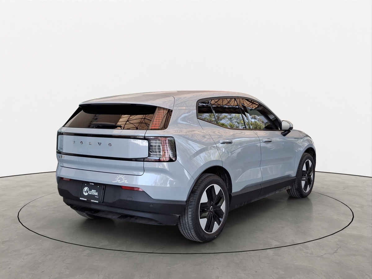 2025 Volvo EX30 5p Core EV Aut 51 kWh