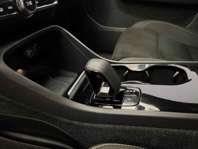 2024 Volvo XC40 5p Recharge Plus P6 EV 69 kWh Aut