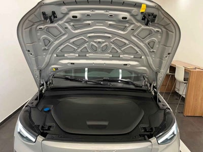 2024 Volvo XC40 5p Recharge Plus P6 EV 69 kWh Aut