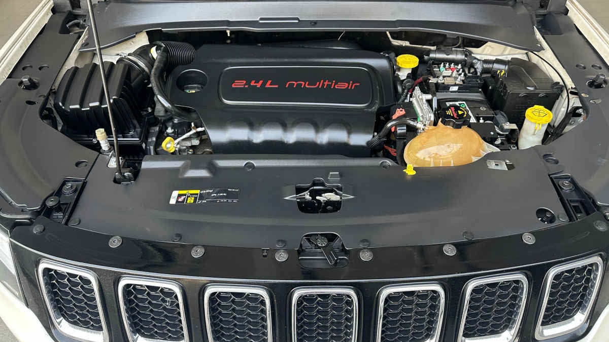 2020 Jeep Compass 5p Limited 4x2 L4/2.4 Aut