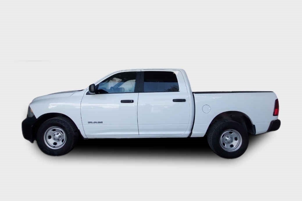 2021 RAM Ram 1500 4p SLT Crew Cab V6/3.6 Aut 4x2 Trabajo