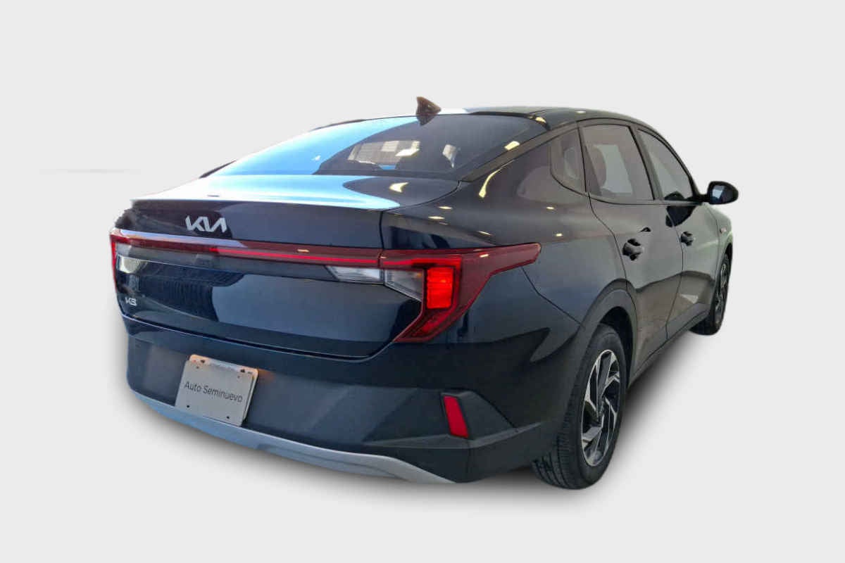 2024 Kia K3 4p EX L4/1.6 Man