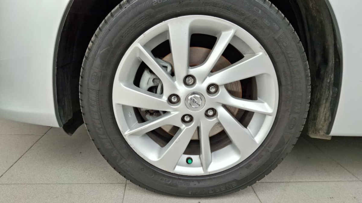 2013 Nissan Sentra 4p Sense L4 1.8 CVT