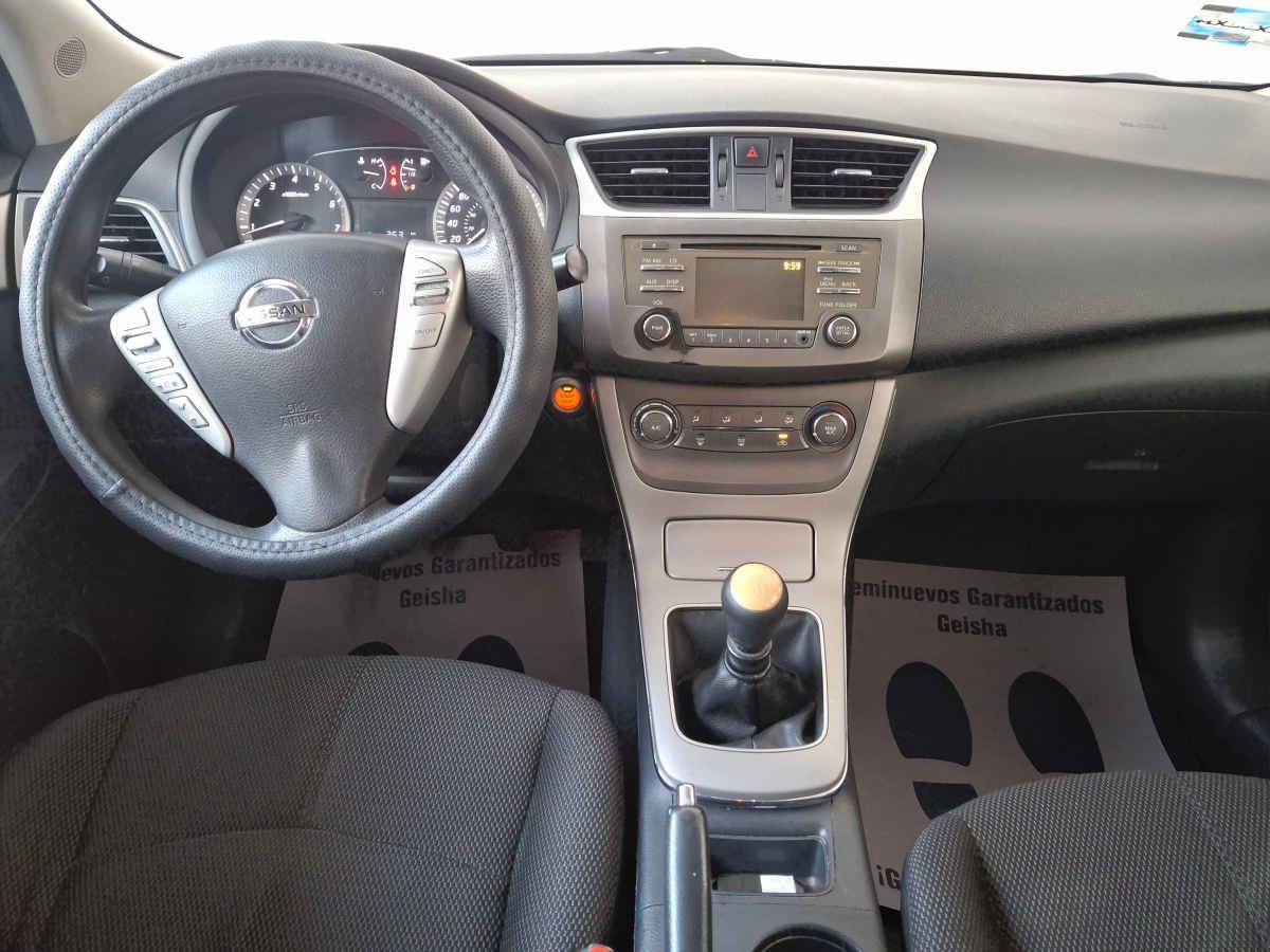 2015 Nissan Sentra 4p Advance L4/1.8 Man