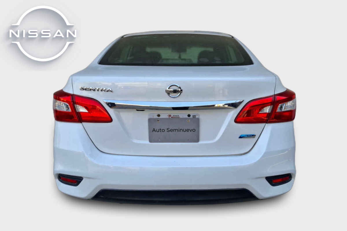 2017 Nissan Sentra 4p Exclusive L4/1.8 Aut Nave