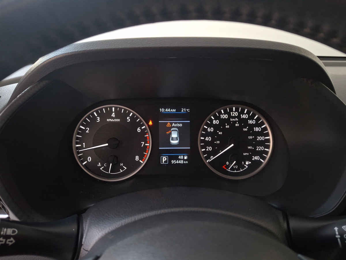 2020 Nissan Sentra 4p Advance L4/2.0 Aut