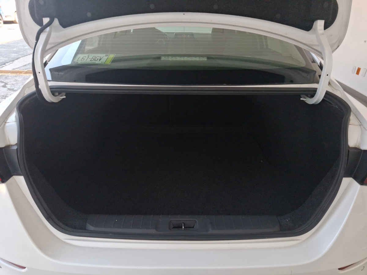 2020 Nissan Sentra 4p Advance L4/2.0 Aut