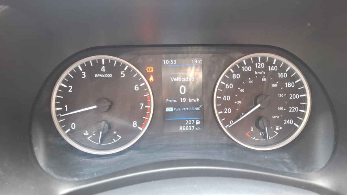 2023 Nissan Sentra 4p Advance L4/2.0 Man