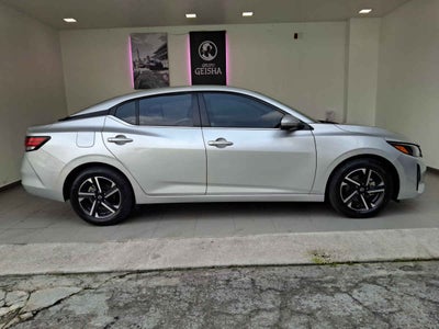 2024 Nissan Sentra 4p Advance L4/2.0 Aut