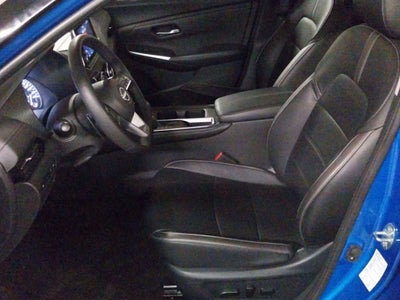2025 Nissan Sentra 4p SR Platinum Bi-tono L4/2.0 Aut