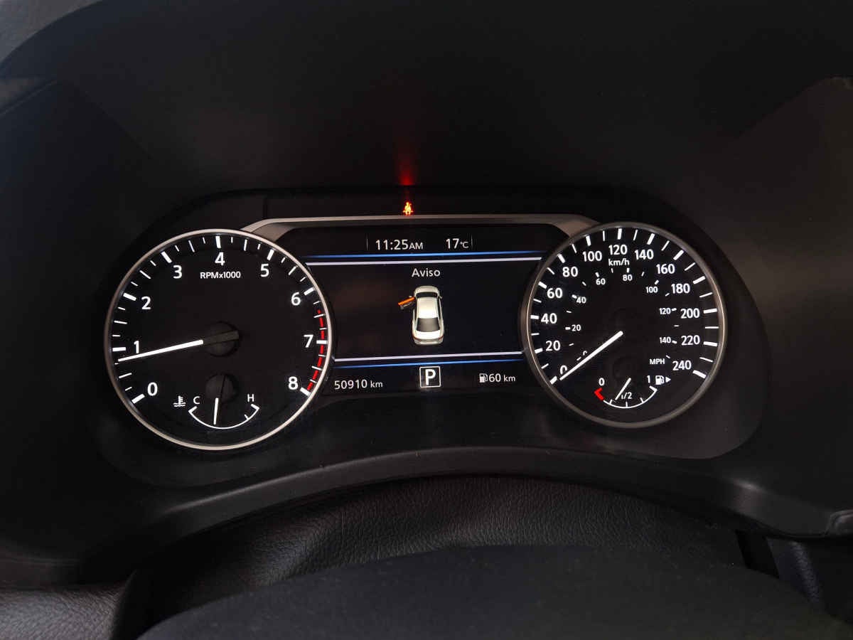 2023 Nissan Sentra 4p SR Platinum L4/2.0 Aut